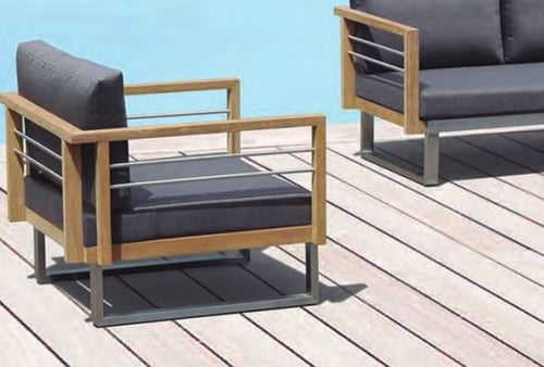 Sillas en terraza tapizadas con modern texture