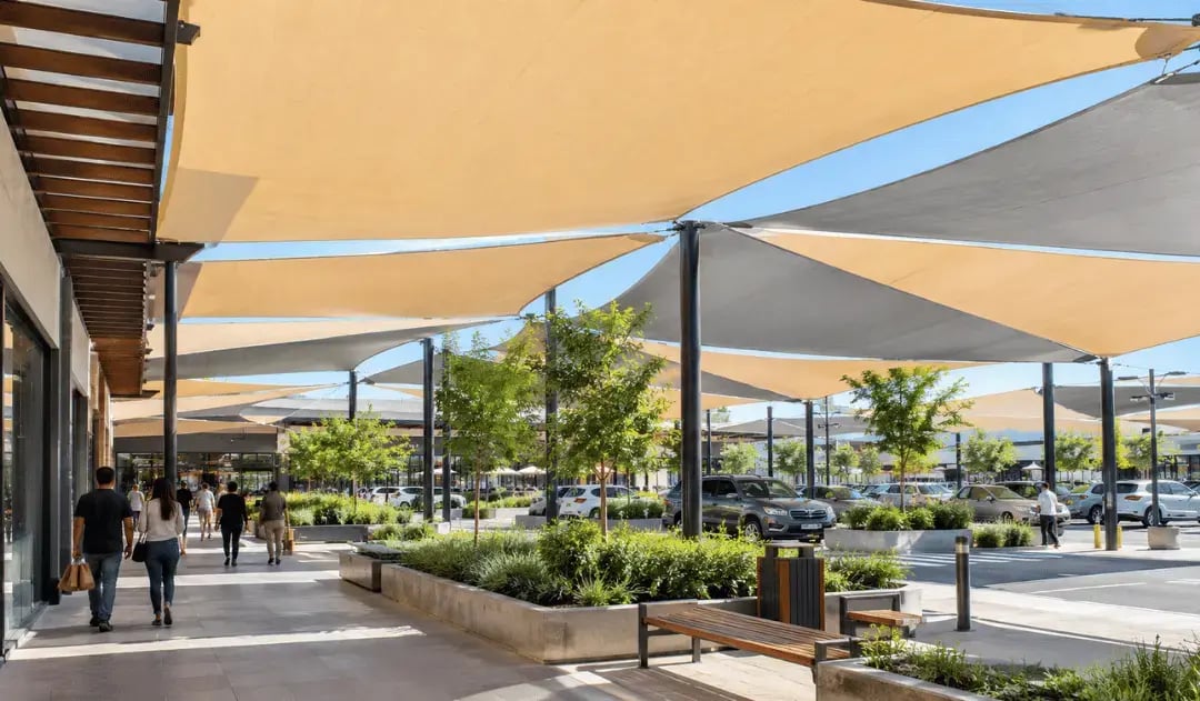 malla sombra centros comerciales velarias efecto