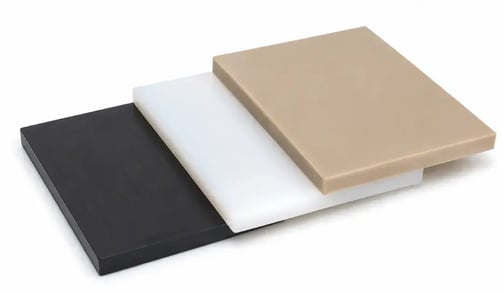 PEEK vs. UHMWPE vs. Acetal: Comparativa de resistencia química