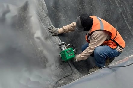 ¿Qué soldadora automática usar para geomembranas en reservorios?
