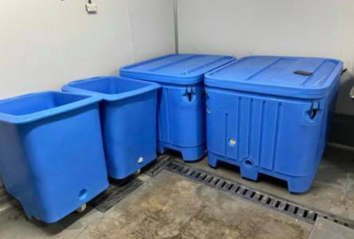 caja isotermica reparada con soldadura plastica