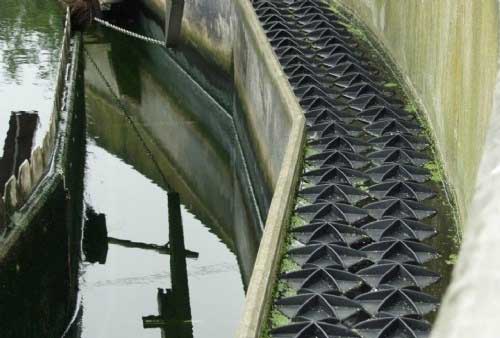 cubierta-flotante-aplicaciones-aguas-residuales